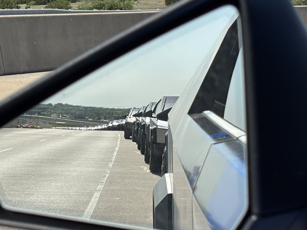 mrtimer2022's tweet photo. Objects in mirror…
are closer than they appear.
Cyber Rodeo Part Deux! https://t.co/sTeGvwXZkz