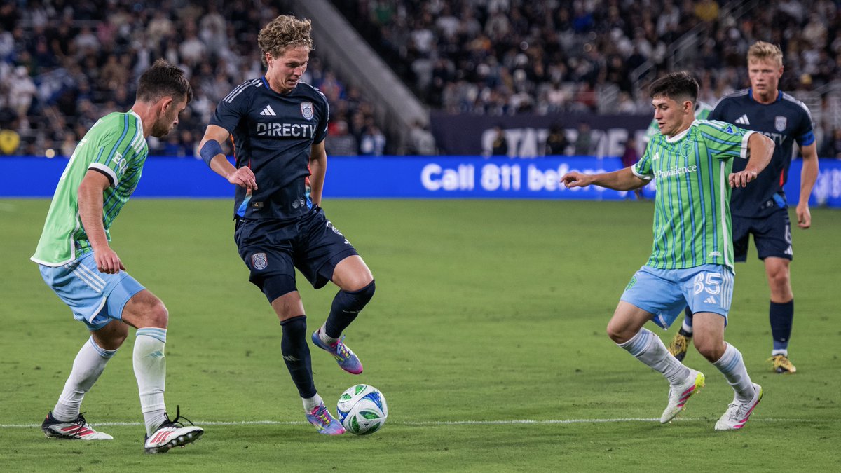 ESDSports_'s tweet photo. San Diego FC found themselves on the wrong side of a 3-2 loss this time on the road against the Colorado Rapids. Luca de la Torre and Tomas Angel scored for San Diego.

https://t.co/zFonGVTiQR https://t.co/2oAvKUmSnY