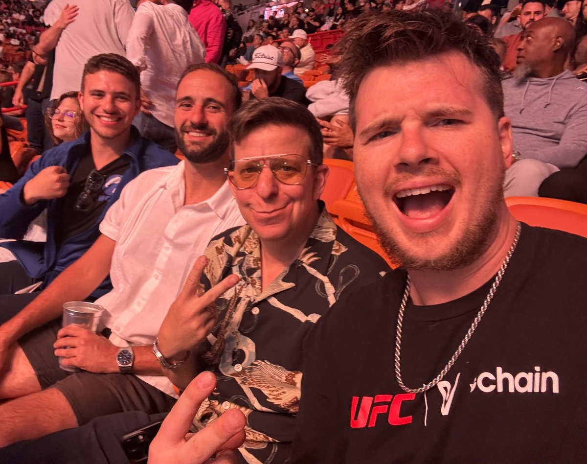 UFC 314 with the squad! 

If Paddy wins his fight, someone who likes THIS tweet gets $500 in $VET! 

Shout out to #VeChain and the #VeFam! 
<a href="/chooserich/">Nick O’Neill</a> <a href="/piovincenzo_/">Pio</a> <a href="/WOLF_Financial/">WOLF</a>