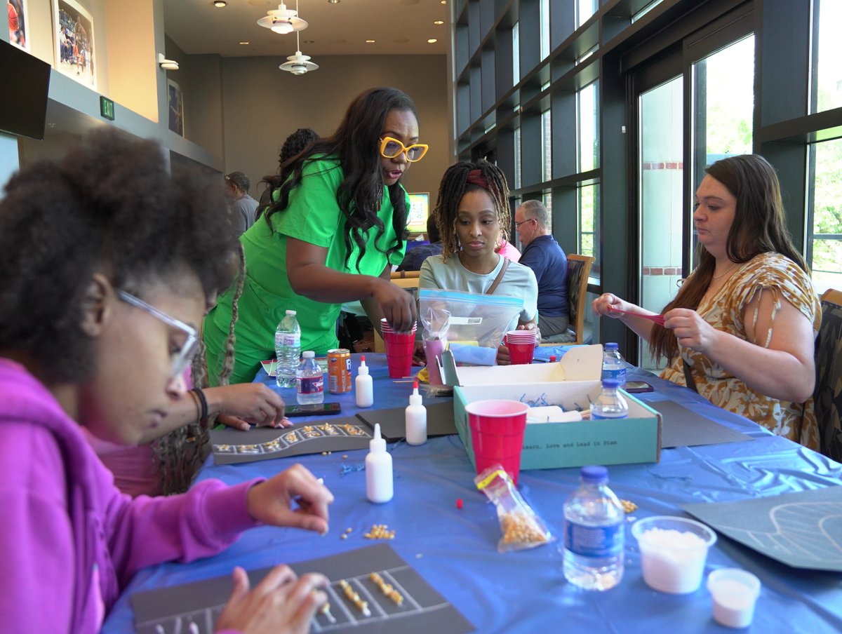 LittleSTEMMstrs's tweet image. Just wrapped up @Collab4Children with 50 amazing early childhood teachers!

They explored 20 hands-on STEM stations for 3–5-year-olds — simple, fun &amp;amp; full of curiosity.

#STEMConfidence #EarlySTEM #TeacherTraining