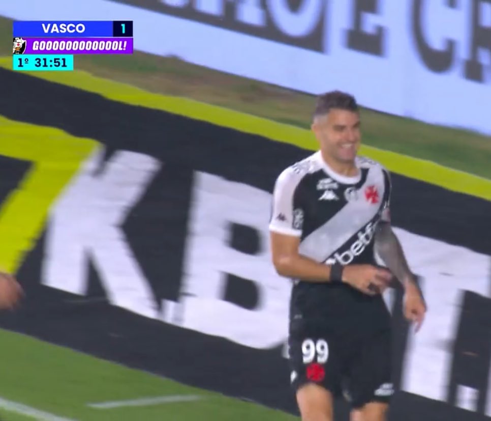 CentralDoBrega's tweet photo. o Vegetti é BOM PRA CARALHO

pqp, esse maluco me impressiona a cada jogo que passa

surreal https://t.co/RlinNMNLcj