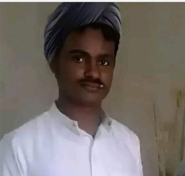 يا <a href="/grok/">Grok</a>
هذه صورة واحد هندي ولا يمني 😁🤣