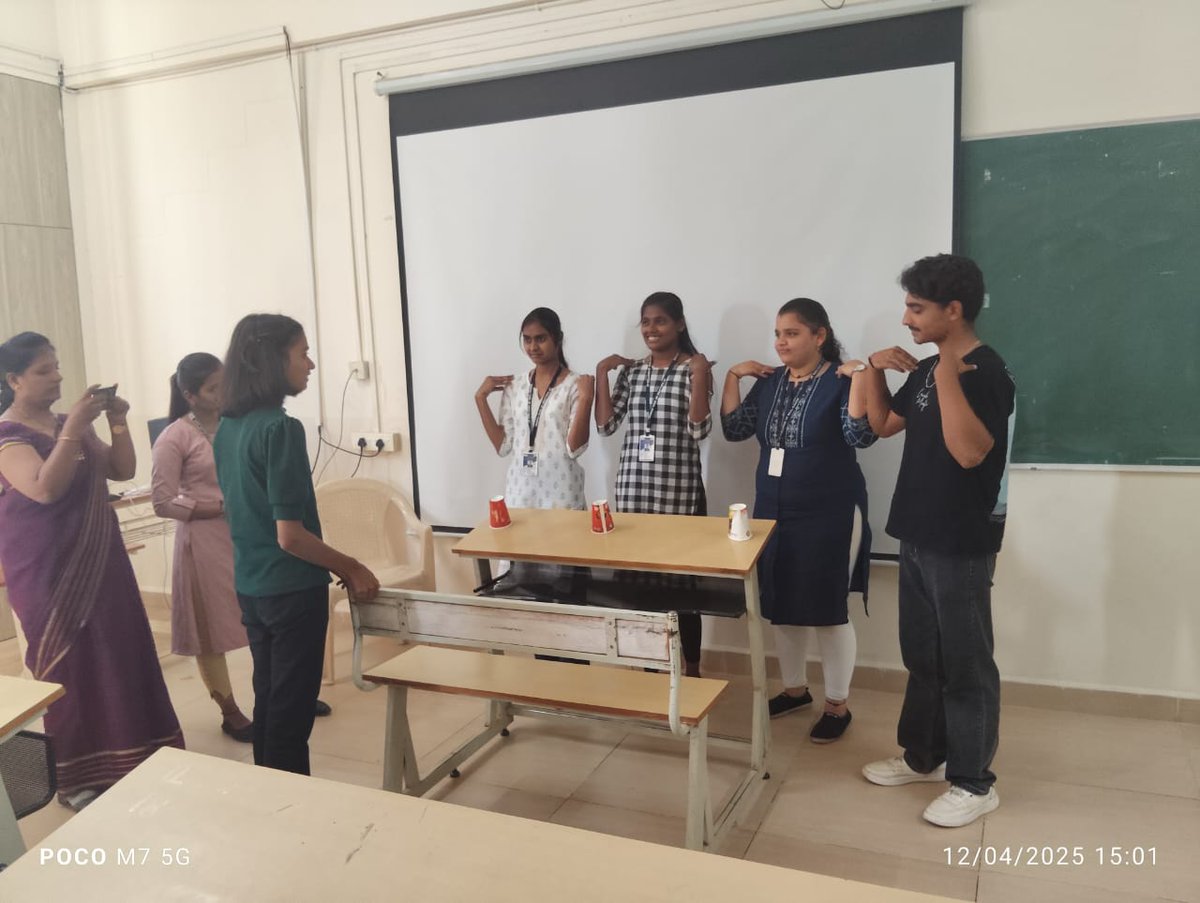 jtbcagadag's tweet image. #klejtbcagadag
#Class activity 
#Techwiz