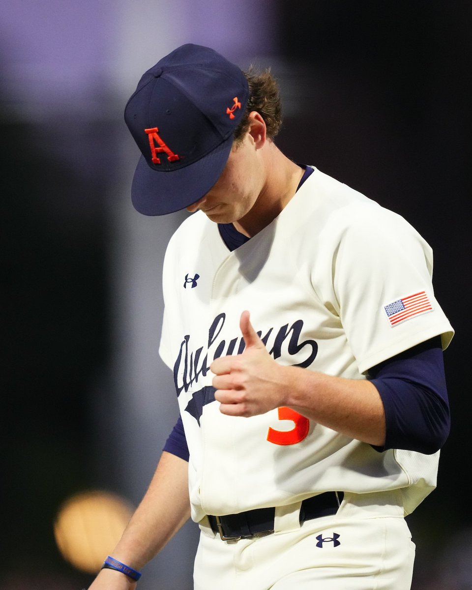 AuburnBaseball's tweet photo. Solid stuff from Fisher. 👍

5.0 IP, 3 H, 1 R, 1 BB, 6 K https://t.co/VKcdK0FCof