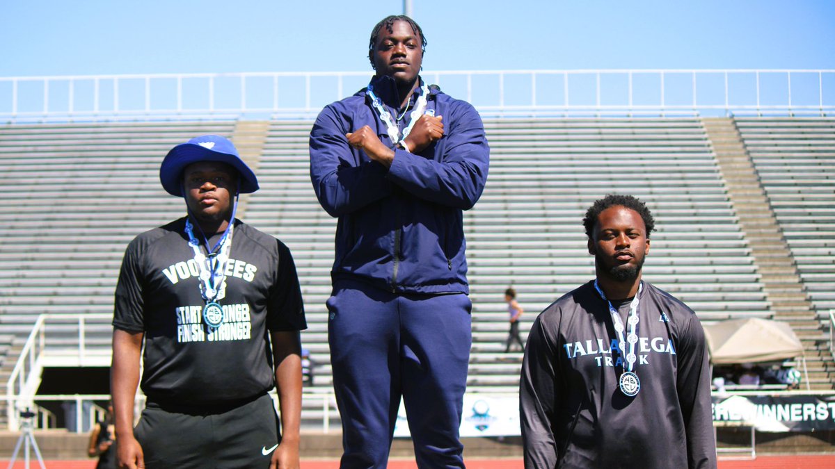 𝙏𝙍𝘼𝘾𝙆 &amp; 𝙁𝙄𝙀𝙇𝘿
Stillman College Track &amp; Field garnered a pair of top-three finishes including a second gold medal of the weekend for Chris Johnson during Day Two of the HBCU Athletic Conference Track and Field Championships

📰: tinyurl.com/242rh69m