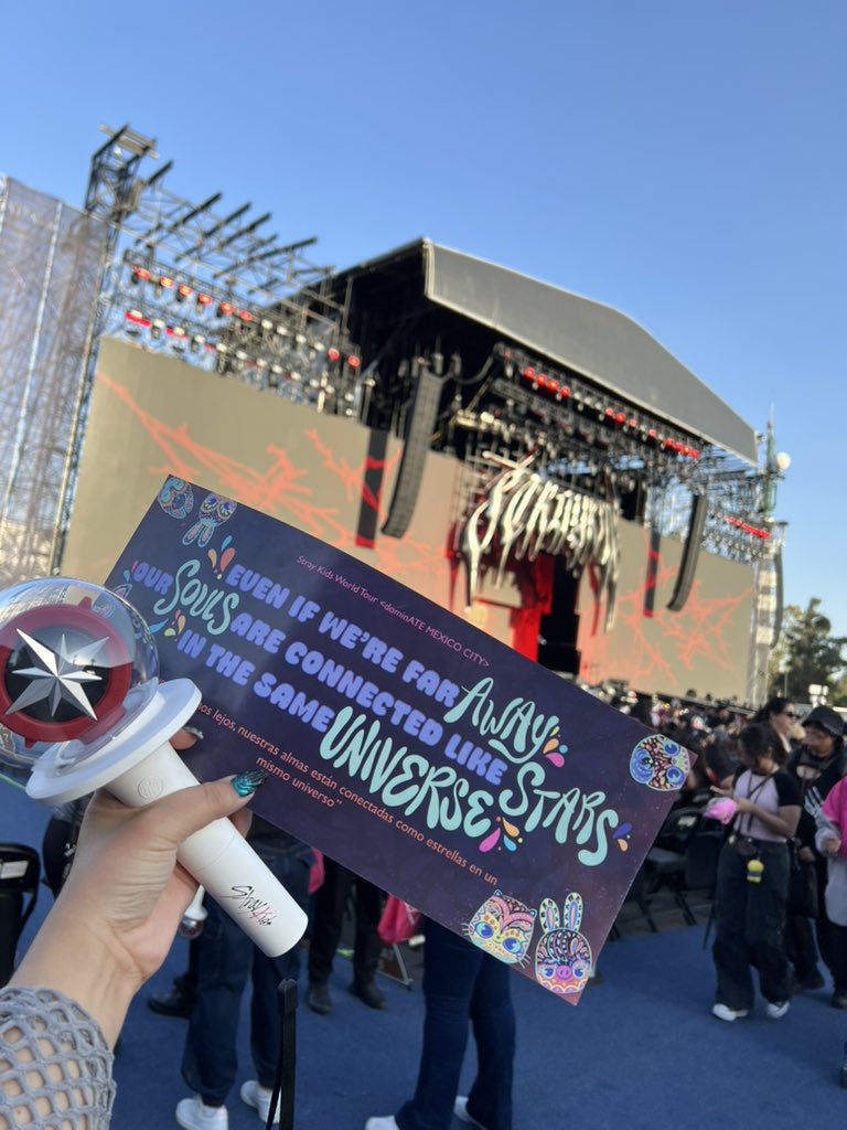 ᴍɪᴄʜ ⭑•🥟🪩 tweet media