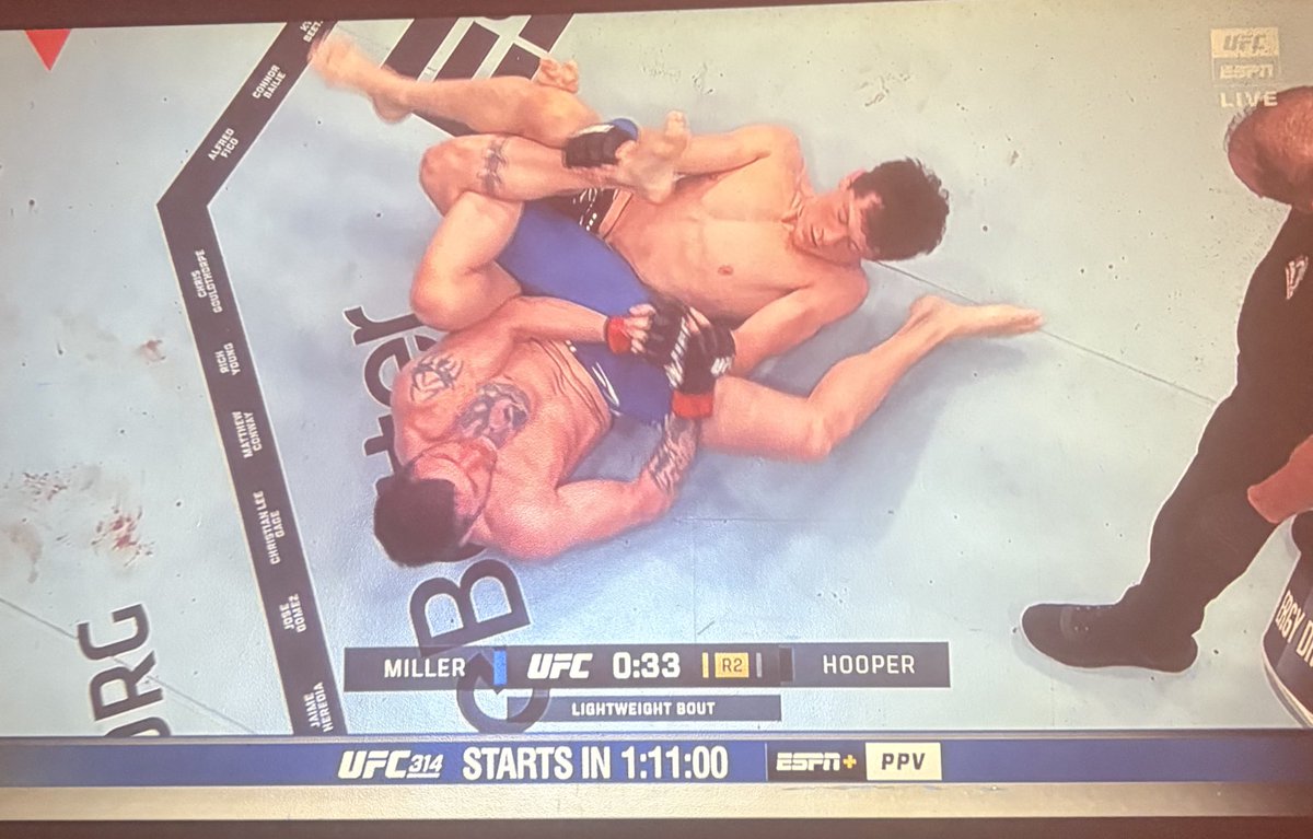 digitalmvmnts's tweet photo. What’s going on at #UFC314 https://t.co/o3jUKZUQSe