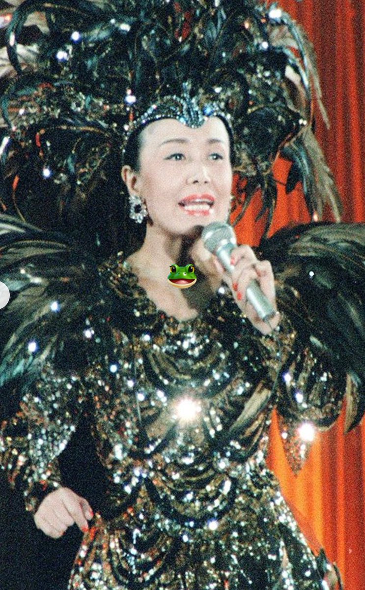 神様　仏様の歌に酔いしれて
晩酌で熱燗を頂いてます✌️🐸