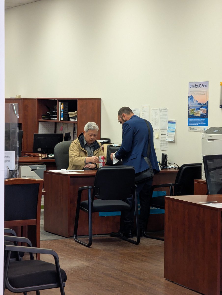 JamieHyland's tweet photo. Nice that Bay City Insurance sells #Icbc auto insurance while giving king can Budweiser as a bonus! @nvanrcmp @icbc https://t.co/Npx6VbpmDj