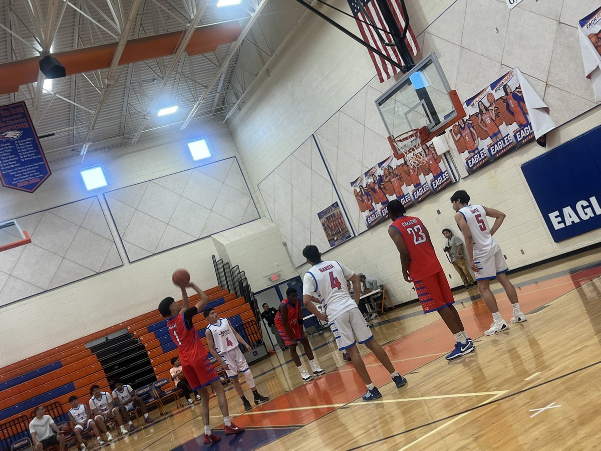 JM Hanks Boys Basketball ‘24-25’ (@boysbballhanks) on Twitter photo Shout out to our very own <a href="/SebastianMrz_07/">Sebastian Meraz</a> for putting in work at the <a href="/borderallstar/">Borderland All Star Showcase</a> . Great job young man! Big senior year coming up 🔥🔥! <a href="/MatrixElPaso/">Matrix El Paso 915</a> <a href="/epsportsnet/">El Paso Sports Network</a> <a href="/EPSports915/">Borderland Sports</a> <a href="/HanksGutierrez/">Danny Gutierrez</a> <a href="/JMHanksHigh/">J.M. Hanks High School</a> <a href="/HanksAthletics/">THE KINGDOM ATHLETICS</a> <a href="/HHSCarrasco/">Christian I. Carrasco, M. Ed.</a> <a href="/CoachPerez_HHS/">Coach Perez</a> <a href="/fabyarras/">Fabiola Ruiz-Arras</a> <a href="/bre_terrazas/">Brenda Terrazas</a> Shout out to our very own <a href="/SebastianMrz_07/">Sebastian Meraz</a> for putting in work at the <a href="/borderallstar/">Borderland All Star Showcase</a> . Great job young man! Big senior year coming up 🔥🔥! <a href="/MatrixElPaso/">Matrix El Paso 915</a> <a href="/epsportsnet/">El Paso Sports Network</a> <a href="/EPSports915/">Borderland Sports</a> <a href="/HanksGutierrez/">Danny Gutierrez</a> <a href="/JMHanksHigh/">J.M. Hanks High School</a> <a href="/HanksAthletics/">THE KINGDOM ATHLETICS</a> <a href="/HHSCarrasco/">Christian I. Carrasco, M. Ed.</a> <a href="/CoachPerez_HHS/">Coach Perez</a> <a href="/fabyarras/">Fabiola Ruiz-Arras</a> <a href="/bre_terrazas/">Brenda Terrazas</a>