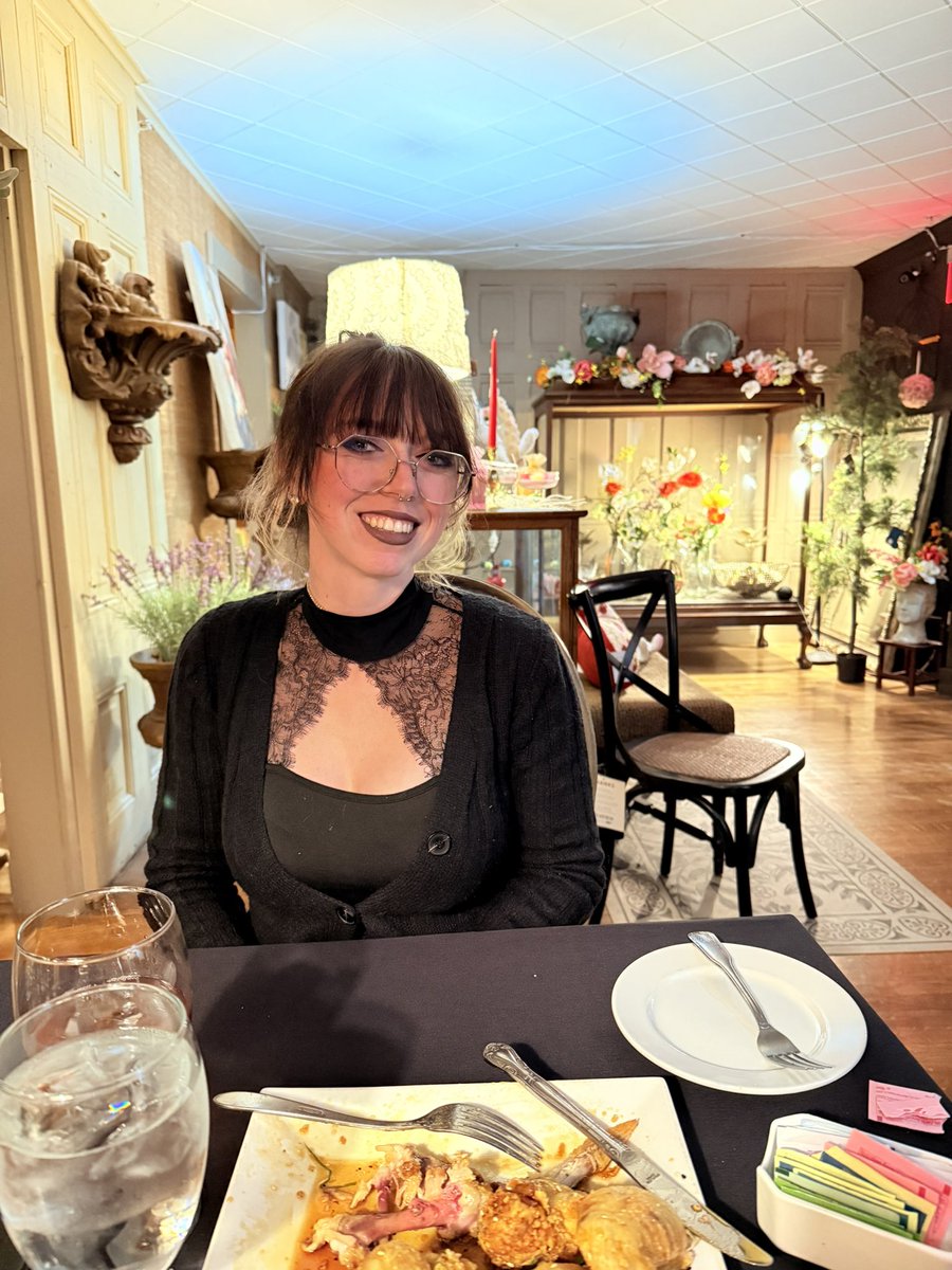 alli moona tweet media