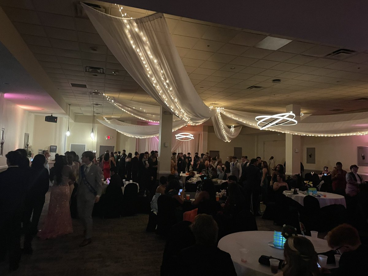 FHS Prom 2025! #FairfieldPride