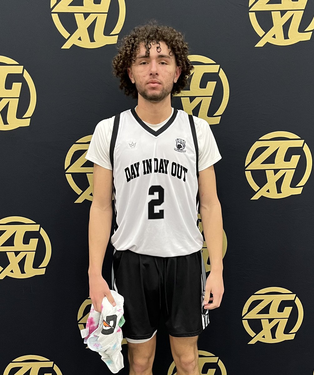 Aundray Fowler 2026 made big shots for <a href="/DayInDayOutBB/">Day In Day Out Basketball</a>. He is a very consistent three point shooter and looks to find open teammates everywhere on the floor. Plays with a lot of physicality