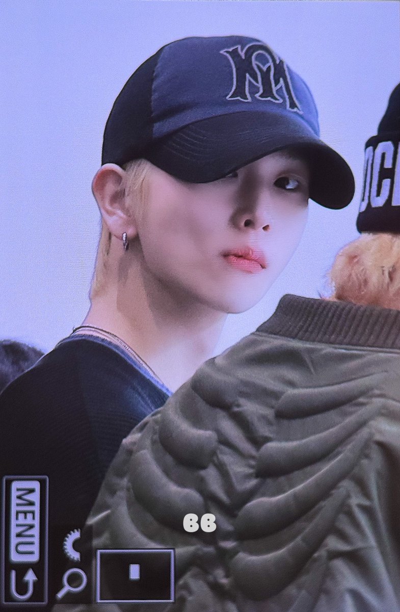 BB 뽀기 tweet media