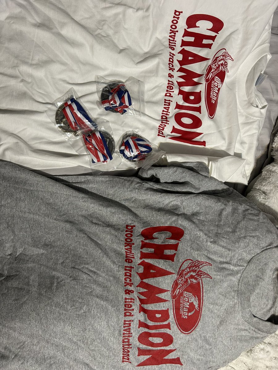 First track invitational of the year! Came home with 2 golds and 2 silvers (26) teams. 
Some PRs on the year
100m: 10.9
110 hurdles: 15.03
200m: 22.6
<a href="/PAPrepsRivals/">PA Preps</a> <a href="/CentralClarion/">Central Clarion Wildcats</a>