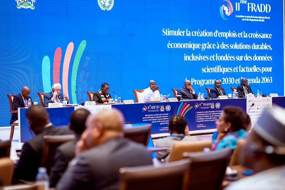 Agenda and the 2063 Agenda", more than a dozen sessions were held, enhancing the sharing of good practices as well as the exploration of challenges to overcome to stimulate the continent’s sustainable and endogenous development.