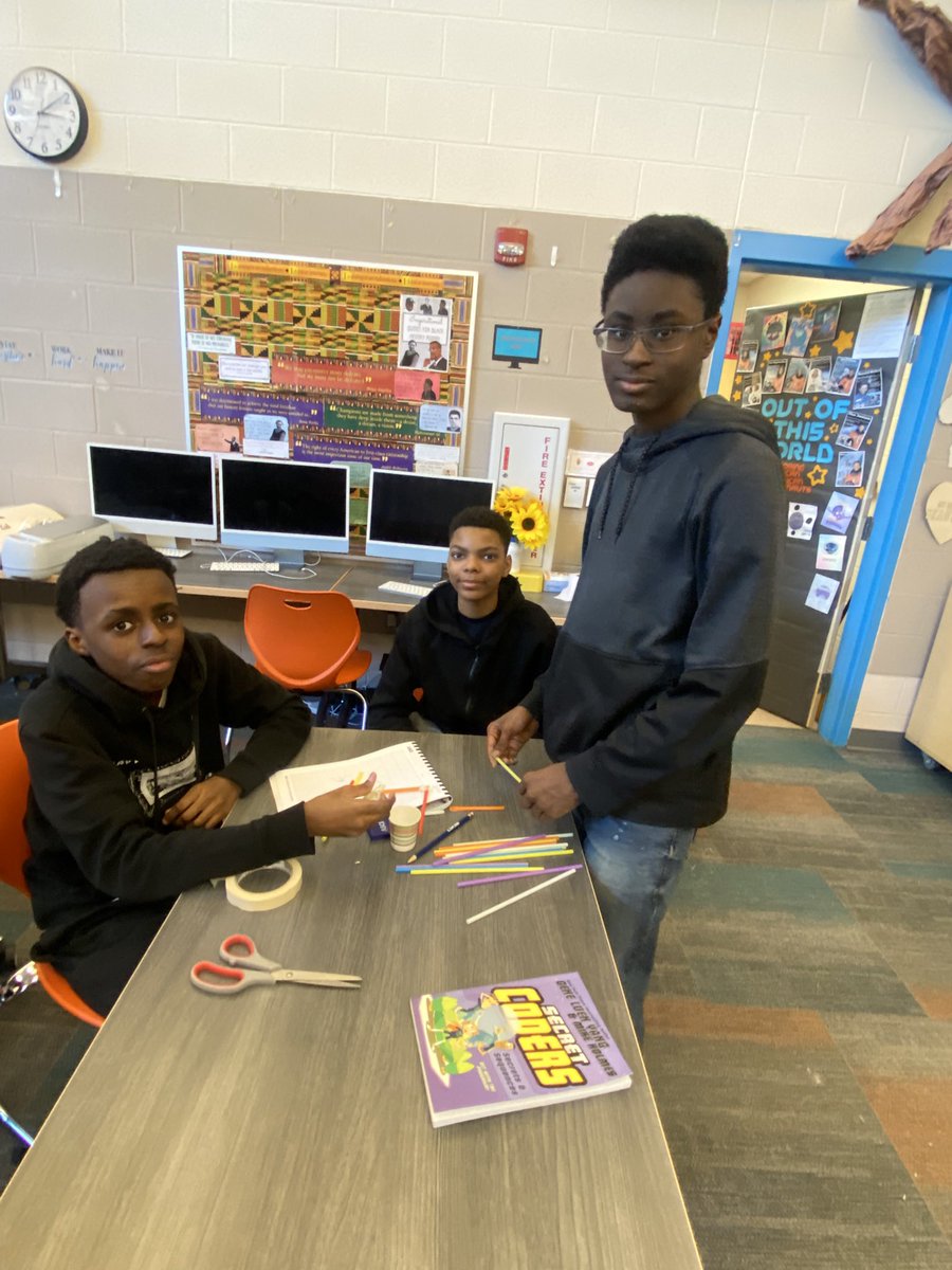 tzelwin's tweet photo. Scholars in the Middle School Engineering Club  @OrchardSTEM @CLEMetroSchools investigate bridges, creating the strongest 10 inch bridge that can hold the maximum weight. Demonstrations of Learning: here we come! https://t.co/0yZziw4yua