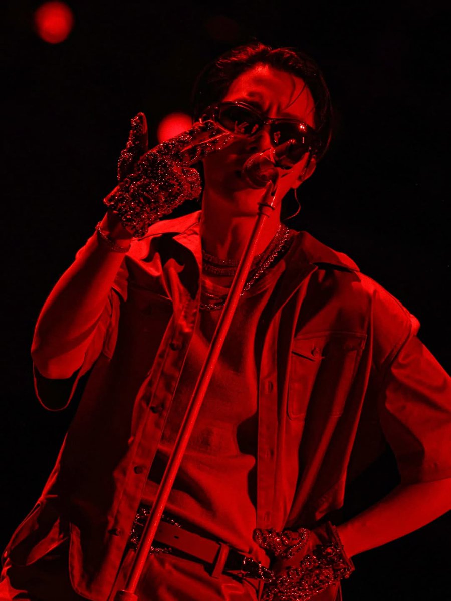 📸 INSTAGRAM

J-Hope post:
j-hope Tour. HOPE ON THE STAGE. Manila. Day1