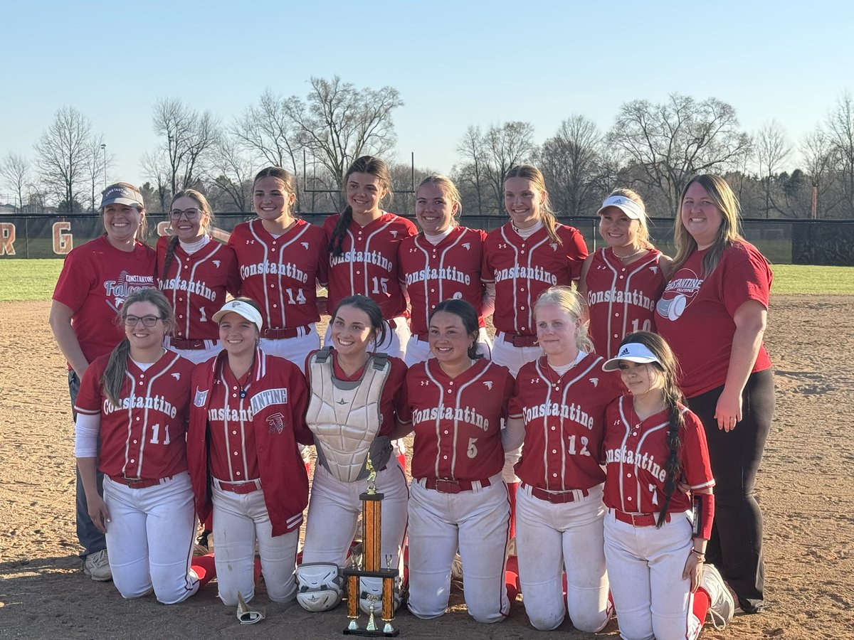 6-0 to start the season and tournament champs today! 🩷 my girls!