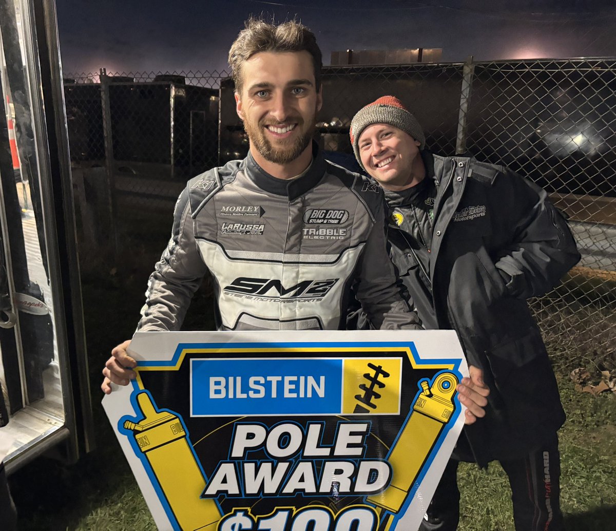 World of Outlaws Late Models (@woolatemodels) on Twitter photo .<a href="/codyoverton97/">Cody Overton Racing</a> draws the <a href="/bilsteinUS/">Bilstein Shocks</a> Pole Award (and <a href="/devinmoran99/">Devin Moran</a> is very happy for him)
The first four rows:
Overton - <a href="/RacingDrake/">Drake Troutman Racing</a>
Moran - <a href="/Squirrel3s/">Brian Shirley 3s</a>
<a href="/DustinSorensen3/">Dustin Sorensen</a> - <a href="/unzicker24/">Ryan Unzicker Racing</a>
<a href="/BobbyPierce32/">Bobby Pierce</a> - <a href="/TimMccreadie/">tim mccreadie</a> .<a href="/codyoverton97/">Cody Overton Racing</a> draws the <a href="/bilsteinUS/">Bilstein Shocks</a> Pole Award (and <a href="/devinmoran99/">Devin Moran</a> is very happy for him)
The first four rows:
Overton - <a href="/RacingDrake/">Drake Troutman Racing</a>
Moran - <a href="/Squirrel3s/">Brian Shirley 3s</a>
<a href="/DustinSorensen3/">Dustin Sorensen</a> - <a href="/unzicker24/">Ryan Unzicker Racing</a>
<a href="/BobbyPierce32/">Bobby Pierce</a> - <a href="/TimMccreadie/">tim mccreadie</a>