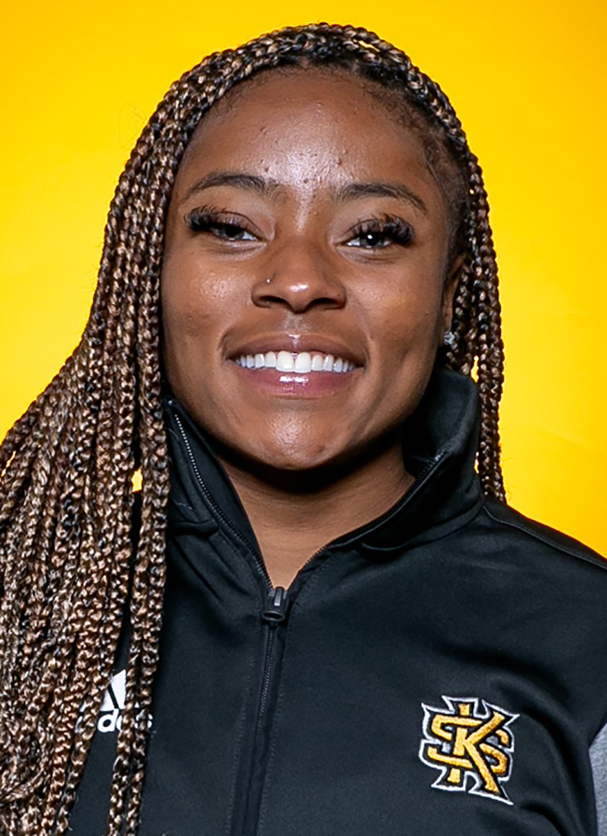 The Owls 4x400m relay team of Jadyn Bolden, Emma Sullivan, Britney Chatfield, Samiya Wayne set the school record with a time of 3:40.73 to place third!

#HootyHoo | #ThinkBigger