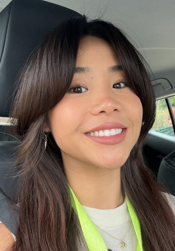 Put your cock between my eyes 😋