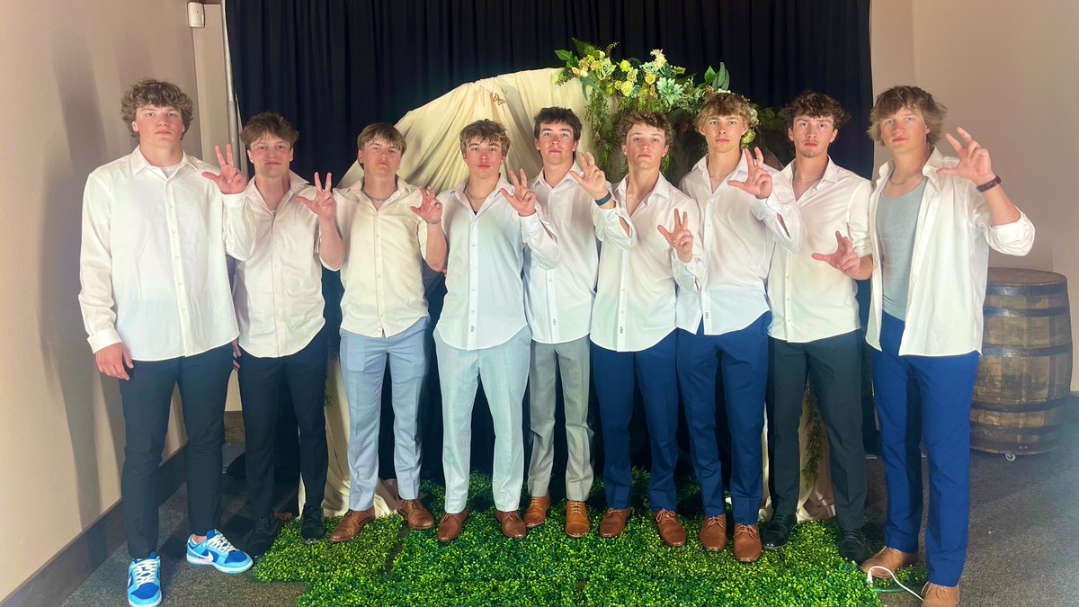 Waverly Vikings Baseball (@waverlybase_v) on Twitter photo Hastings 0
Waverly 8
<a href="/Crewverkamp23/">Crew Verkamp</a> 2-3, 3 RBI, 2 2B
<a href="/Connor_G_25/">Connor.G</a> 2-3, 2B, 2 Runs
<a href="/CarsenMalcolm/">Carsen Malcolm</a> 1-2, Run
<a href="/Drewkoch24/">Drew Koch</a> 1-2, RBI
<a href="/R24Trevor/">TrevorR24</a> 1-3, Run
<a href="/Zach_McElhose1/">Zach</a> 1-3, 2B, RBI
<a href="/hunter_thoms/">Hunter Thoms</a> 1-4, Run, RBI
<a href="/bbsamp_15/">bruin sampson</a> 1-4, Run
💎<a href="/OwenGlass9/">Owen Glassburner</a> CG Sutout WIN 💎 Hastings 0
Waverly 8
<a href="/Crewverkamp23/">Crew Verkamp</a> 2-3, 3 RBI, 2 2B
<a href="/Connor_G_25/">Connor.G</a> 2-3, 2B, 2 Runs
<a href="/CarsenMalcolm/">Carsen Malcolm</a> 1-2, Run
<a href="/Drewkoch24/">Drew Koch</a> 1-2, RBI
<a href="/R24Trevor/">TrevorR24</a> 1-3, Run
<a href="/Zach_McElhose1/">Zach</a> 1-3, 2B, RBI
<a href="/hunter_thoms/">Hunter Thoms</a> 1-4, Run, RBI
<a href="/bbsamp_15/">bruin sampson</a> 1-4, Run
💎<a href="/OwenGlass9/">Owen Glassburner</a> CG Sutout WIN 💎