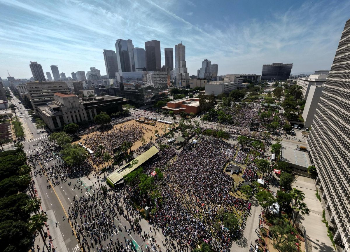 Biggest. Bernie. Event. EVER.

(Photo via Bryan Giardinelli)