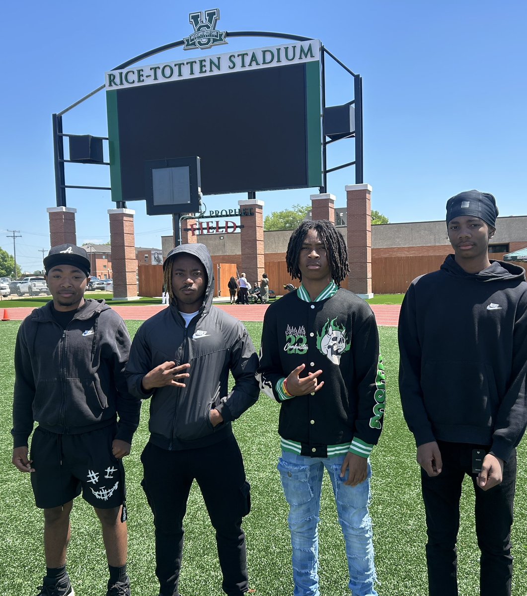 Coach Payne (@shaunpayne2424) on Twitter photo Thanks <a href="/ValleyStateFB/">Mississippi Valley State University Football 🟢🔴</a> and <a href="/27TBuck/">Terrell Buckley</a> for the invite and hospitality !!!! <a href="/Jeshaun_payne22/">Jeshaun payne</a> <a href="/byrd2cold_/">Jamarcus Byrd</a> <a href="/2028JSparkman/">Jakarious Sparkman</a> <a href="/DeromeCavitt_/">Derome Cavitt</a> Thanks <a href="/ValleyStateFB/">Mississippi Valley State University Football 🟢🔴</a> and <a href="/27TBuck/">Terrell Buckley</a> for the invite and hospitality !!!! <a href="/Jeshaun_payne22/">Jeshaun payne</a> <a href="/byrd2cold_/">Jamarcus Byrd</a> <a href="/2028JSparkman/">Jakarious Sparkman</a> <a href="/DeromeCavitt_/">Derome Cavitt</a>