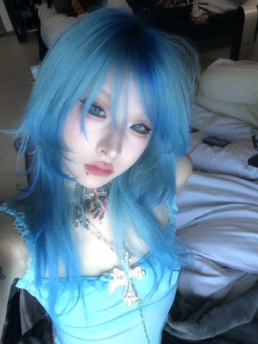 ᅠ
⠀⠀﹕⠀⠀ 𝖽𝗂𝗀𝗂𝗍𝖺͟𝗅 𝖽𝗂𝖺𝗋𝗒⠀⠀  钴 
𝗌𝗍𝗋𝗂𝗉 𝖺𝗅𝗅 𝗍𝗁𝖾 𝗉𝖾𝗍𝖺𝗅𝗌 𝖿𝗋𝗈𝗆 𝗒𝗈𝗎𝗋 𝗋𝗈𝗌𝖾
𝗋𝖾𝗏𝖾𝖺𝗅  𝗍𝗁𝖾 𝗌𝖾𝖼𝗋𝖾𝗍𝗌  𝗇𝗈 𝗈𝗇𝖾 𝗄𝗇𝗈𝗐𝗌 
ᅠ