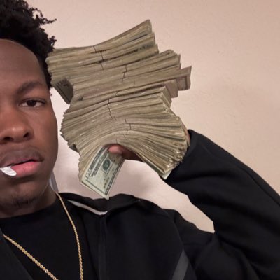 dolo_mook's tweet photo. #NewProfilePic https://t.co/YwvEsLwJuC