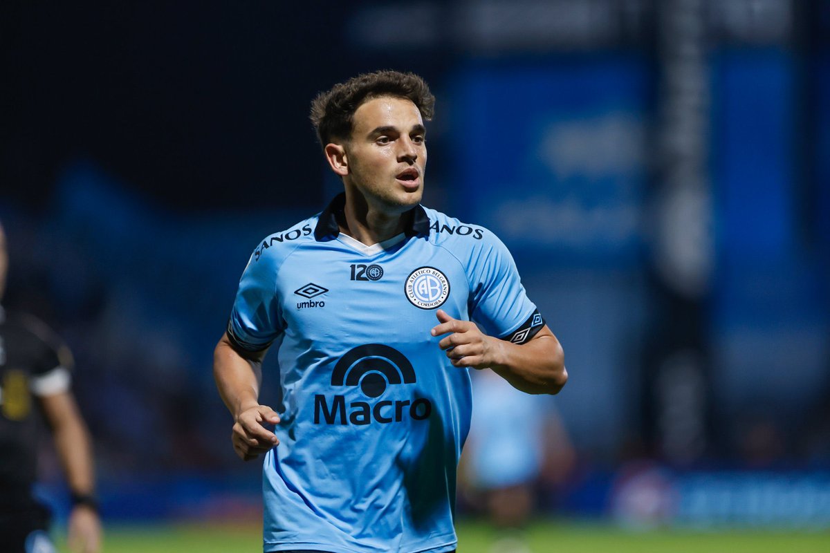 ramacorazza_'s tweet photo. Se lo puteó un millón de veces, pero hoy toca aplaudirlo, partidazo. https://t.co/pEscxJZmuy