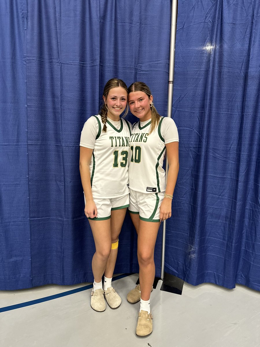 Great to see Gianna Digiovanni and Gianna Marinaro represent Boylan as part of the NIC-10 All Star Team, at the Rising Stars Classic at RVC. NIC-10 came up short, but both girls played great!  
💚🏀⚡️