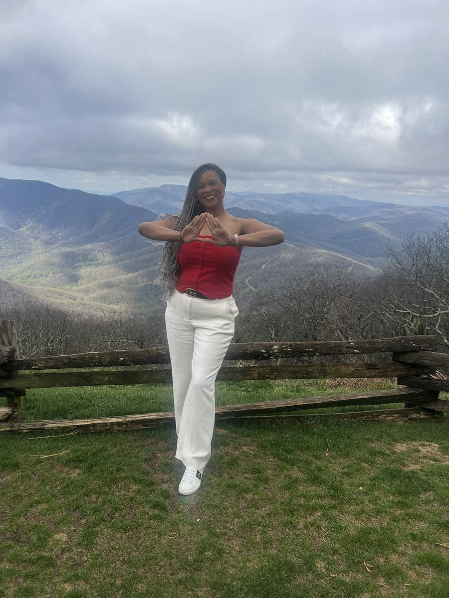 Tiffani-Dawn tweet media