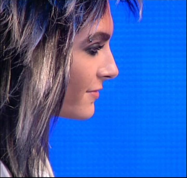 no me pongo de perfil nunca más en mi vida