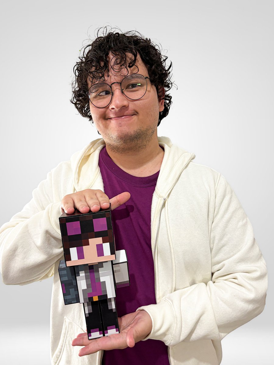 pedrux__'s tweet image. SAIUUUUU 💜
Agora você pode ter um boneco da minha skin!
BONECO PEDRUX 💜

boxsugar.com.br/produto/boneco…