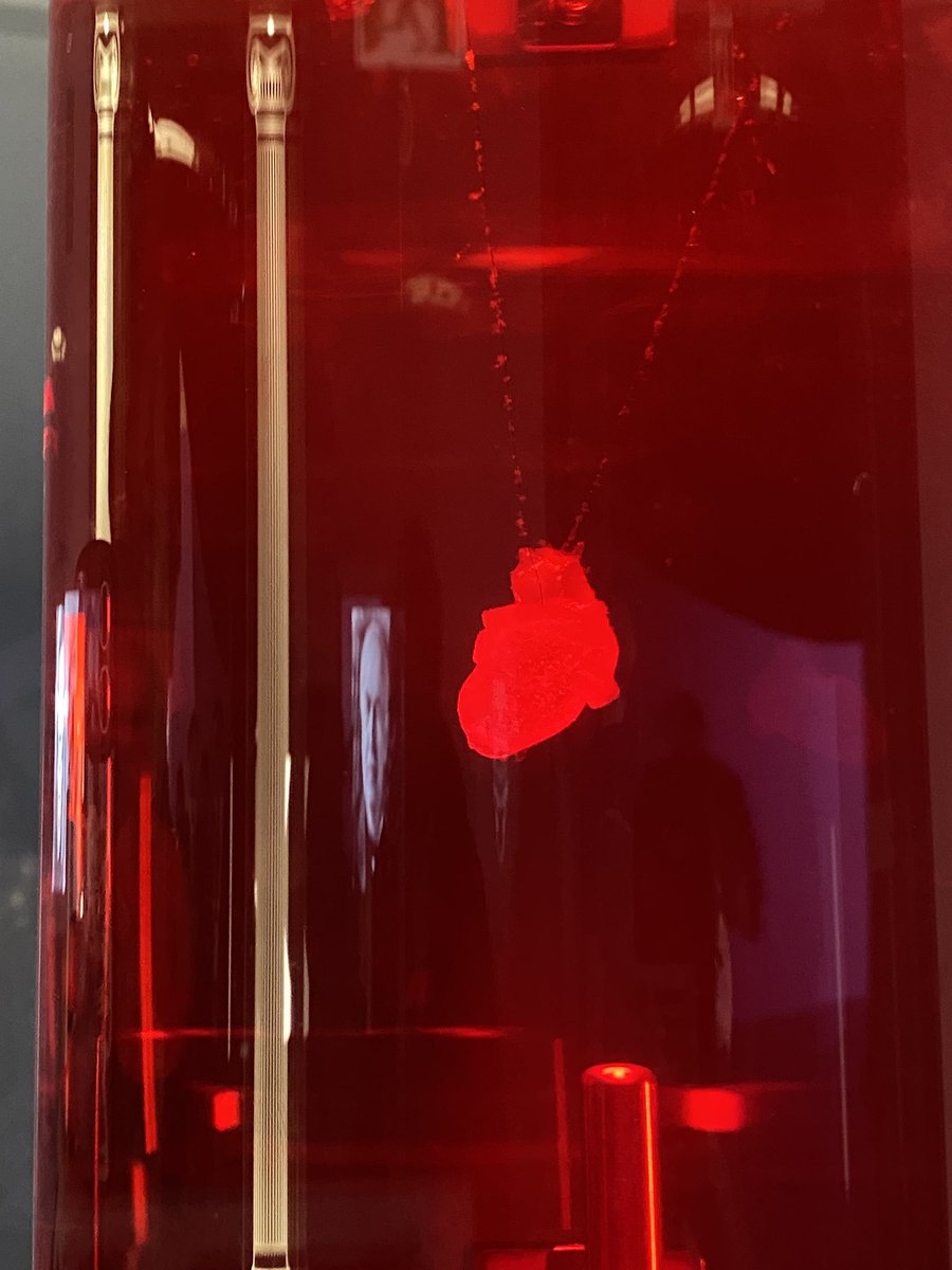 大阪関西万博開幕しました。微力ながらパソナパビリオンの手塚IP関連部分の制作で携わらせて頂きました。広大な敷地に魅力的な演出が沢山。ご来場の方は歩き慣れた靴をオススメいたします！よい運動になります。