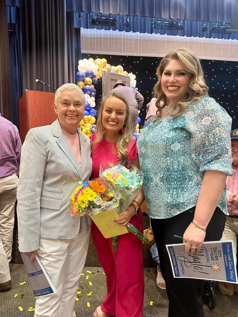 of_elgin's tweet photo. Congratulations to Ms. Randi Ray-2025 Kershaw County Teacher of the Year!#townofelginsc https://t.co/71d5dweDtz