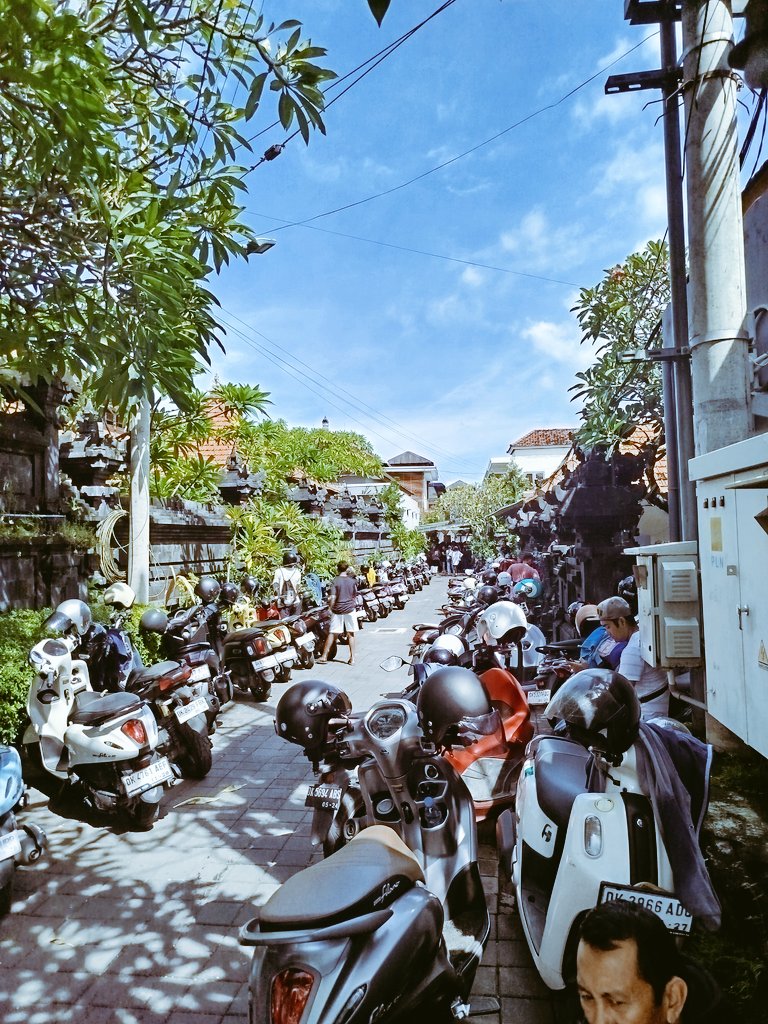 Ape kaden garang bajang2 dini