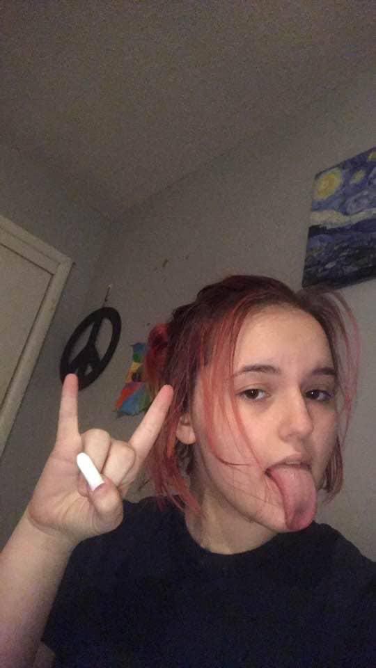 RayzesM's tweet image. Peace from Racheal, my best beautiful friend ❣️