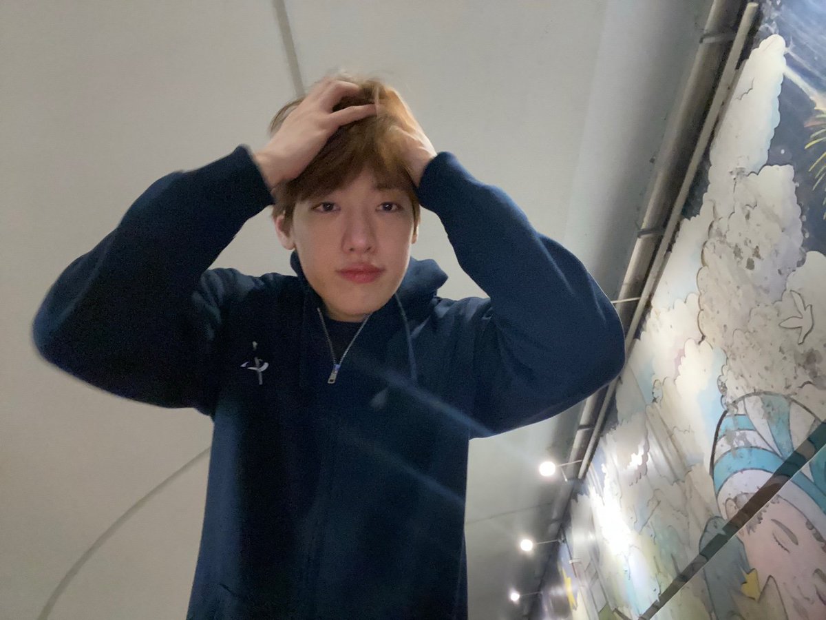 jangyoonism's tweet photo. GOOD MORNING ITS YOUNGTAEK'S BIRTHDAY! 🥳🎉🎂🐥💛
HAPPY TAG DAY!
#Our_Little_Chick_TAG_Day
#Dear_영택__상처입고_넘어져도_너는_니스만의_오아시스야💛 https://t.co/0F4PBm22Hb