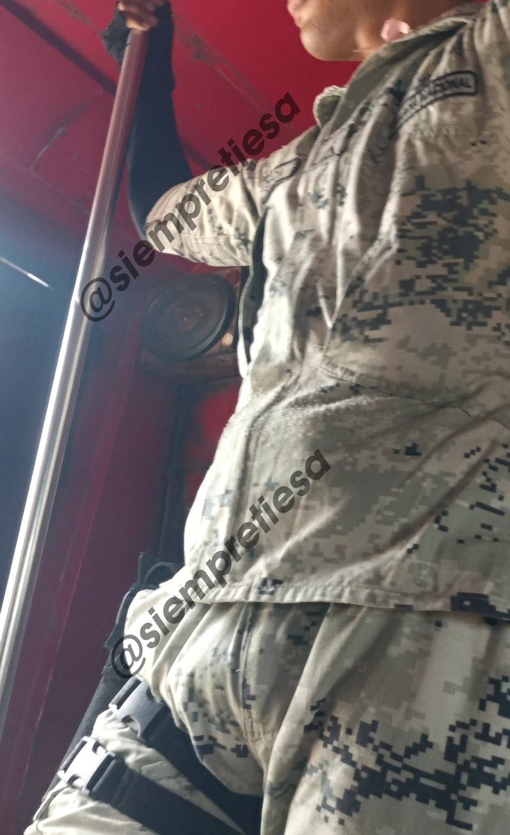 siempretiesa's tweet photo. Con la verga dura mi antigüedad ����🔥😈

Así es como luego andan mis antigüedades en el jale, bien pinches tiesos por no coger. Y pues nomás antojan jaja. 

Vídeo completo y todo el contenido en Telegram privado:

⚠️ https://t.co/EaQ6oYpI6U https://t.co/bGXyPQUMFV
