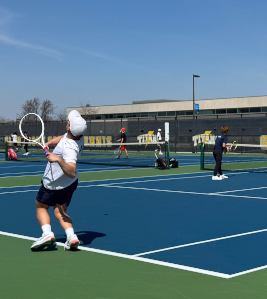 Both doubles go 3-1 and both singles go 2-2. Yu finished 4th out of 16 and Kim/Yang finished 5th. This tournament is great for our team early in season, both for the challenging play and the marathon of four matches. Coming home with things to be proud of and things to work on!