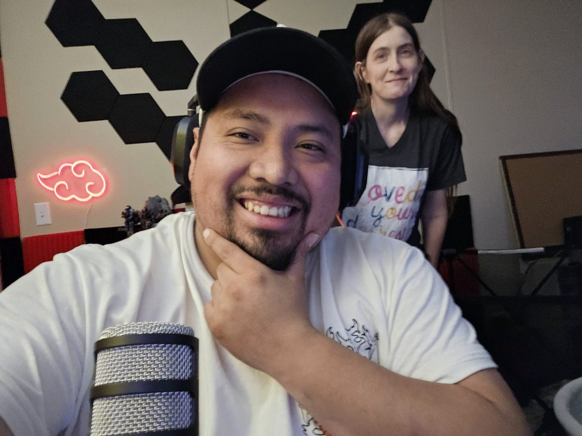 I’m LIVE on Twitch right now!
Come hang out, vibe with me, and let’s run it up together!
Twitch.tv/im2nv – click the link and pull up!
Let’s make some memories in chat!
#twitch #warzone #dad #gamerlife