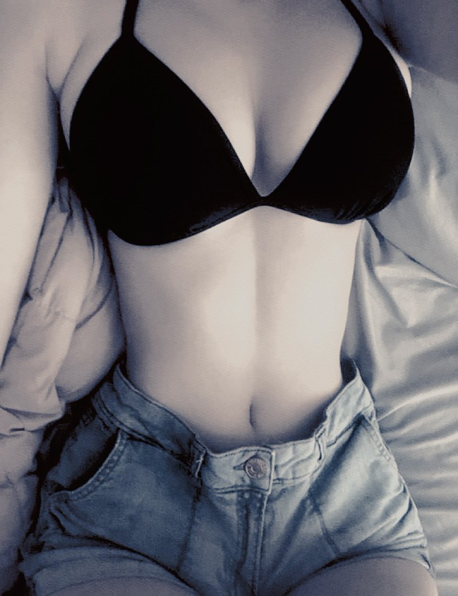 𝒗𝐚𝐥 𝐫𝐢𝐜𝐡𝐚𝐫𝐝𝐬 tweet media