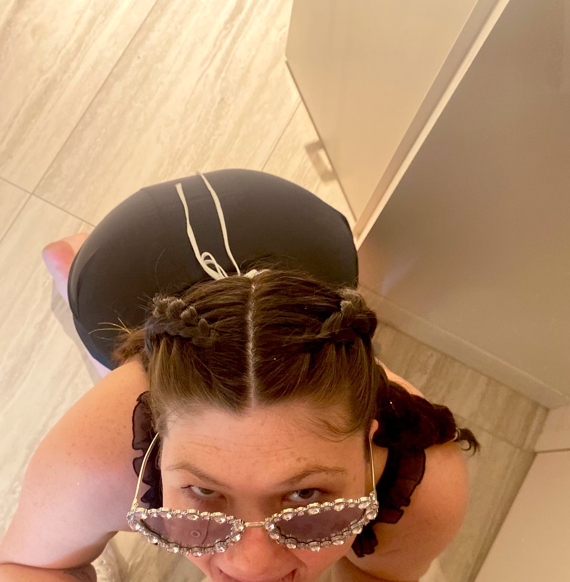 prettyoddyulia's tweet photo. It could always get worse 🫣 https://t.co/MARvqp5U6D