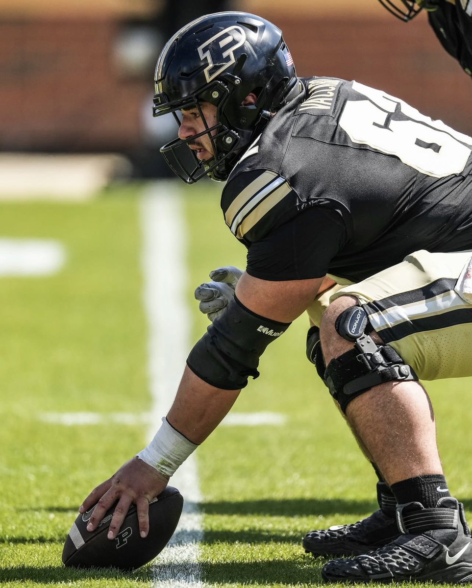 Recruit Ready (@recruitready) on Twitter photo Great Pic of <a href="/RecruitReady/">Recruit Ready</a> Baller <a href="/BoilerFootball/">Purdue Football</a> O-Lineman Gio Vaccarro and @recruitready O-Line Coach and former @nfl <a href="/BoilerFootball/">Purdue Football</a> Alum @kellybutler Today after <a href="/BoilerFootball/">Purdue Football</a> Spring Game!
#RRFAM🇨🇦 Great Pic of <a href="/RecruitReady/">Recruit Ready</a> Baller <a href="/BoilerFootball/">Purdue Football</a> O-Lineman Gio Vaccarro and @recruitready O-Line Coach and former @nfl <a href="/BoilerFootball/">Purdue Football</a> Alum @kellybutler Today after <a href="/BoilerFootball/">Purdue Football</a> Spring Game!
#RRFAM🇨🇦