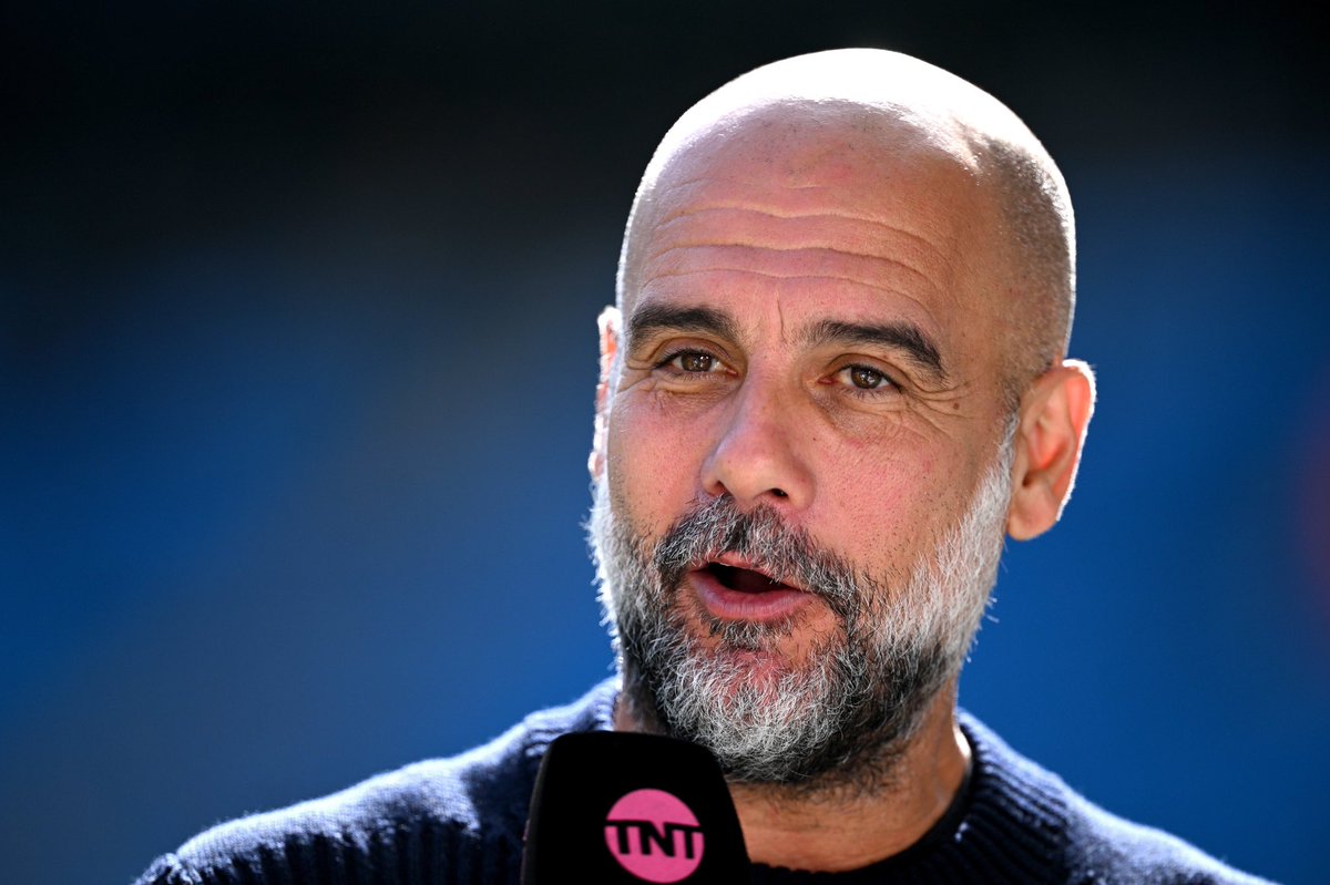 🚨🗣️ بيب غوارديولا عن مشاعره بعد تقدم البالاس بهدفين قبل أن يفوز الفريق 5-2:

"لست سعيدًا. حاولتُ التحلي بالهدوء. لم نكن نلعب بشكل سيء. بعد هدف كيفن، بدأنا نستعيد زخمنا. سجلنا خمسة أهداف، لكن كانت لدينا فرص سانحة. هذا ما نفعله منذ سنوات عديدة. لم يكن أداؤنا في أولد ترافورد جيدً