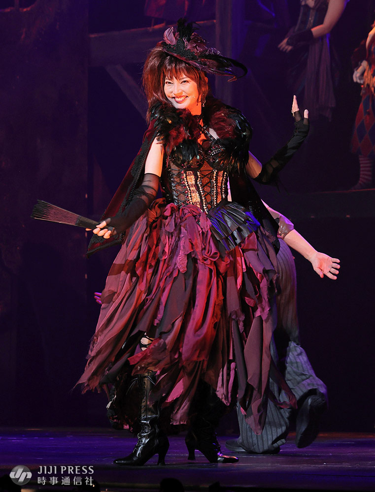 jijicom_ent's tweet photo. ミュージカル「フランケンシュタイン」の公開ゲネプロでの朝夏まな��さんです。

#フランケンシュタイン #朝夏まなと https://t.co/l57uaXsSIX