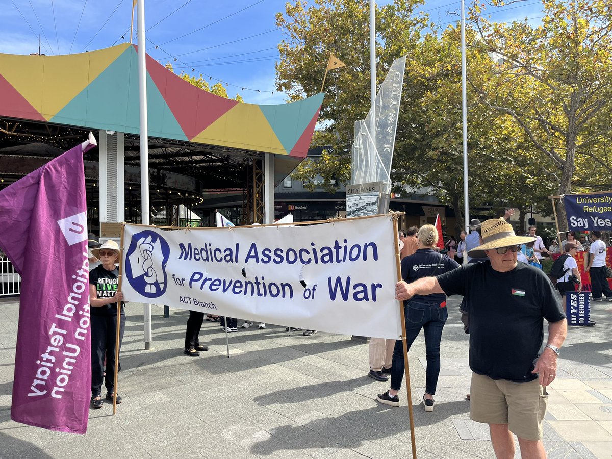 Canberra Refugee Action Campaign tweet media